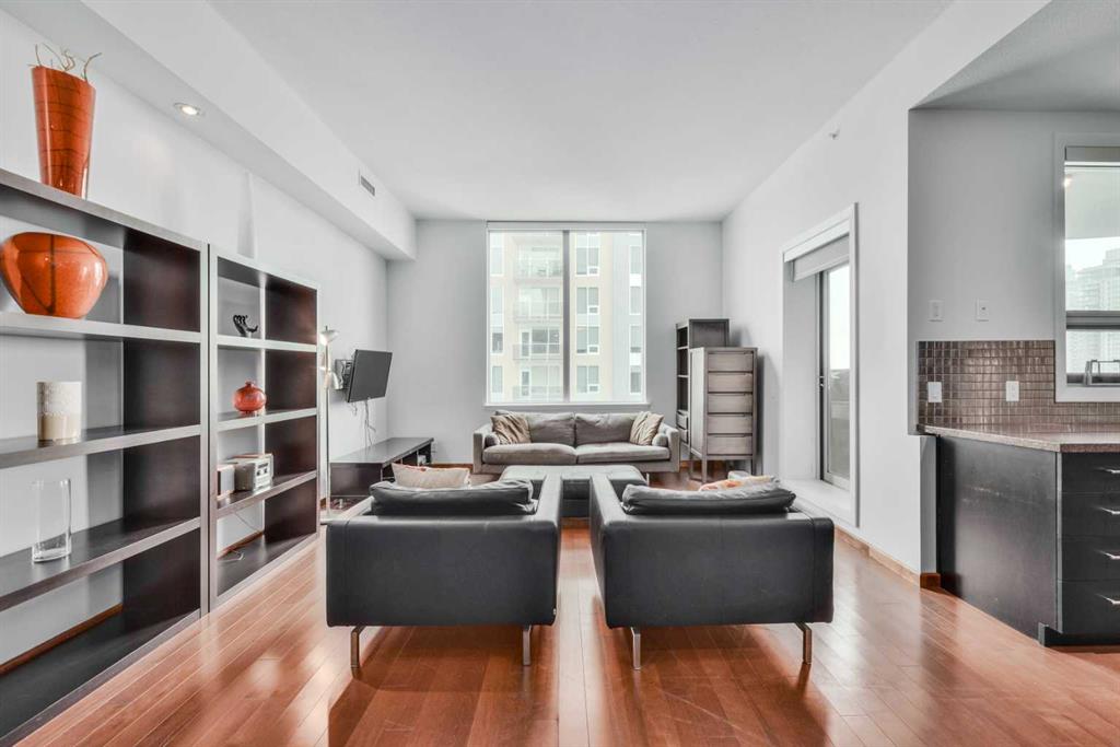 Picture for 2202, 1410 1 Street SE