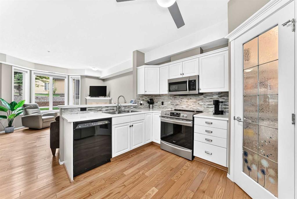 Picture for 161, 15 Everstone Drive SW