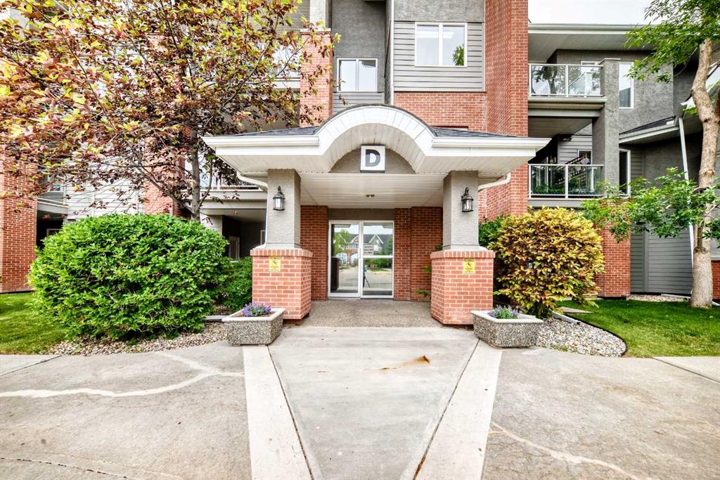 Picture for 161, 15 Everstone Drive SW
