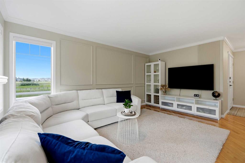 Picture for 18, 15 Silver Springs Way NW