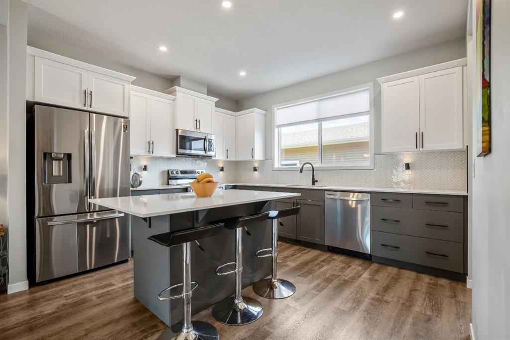 Picture for 30 WOLF Crescent 