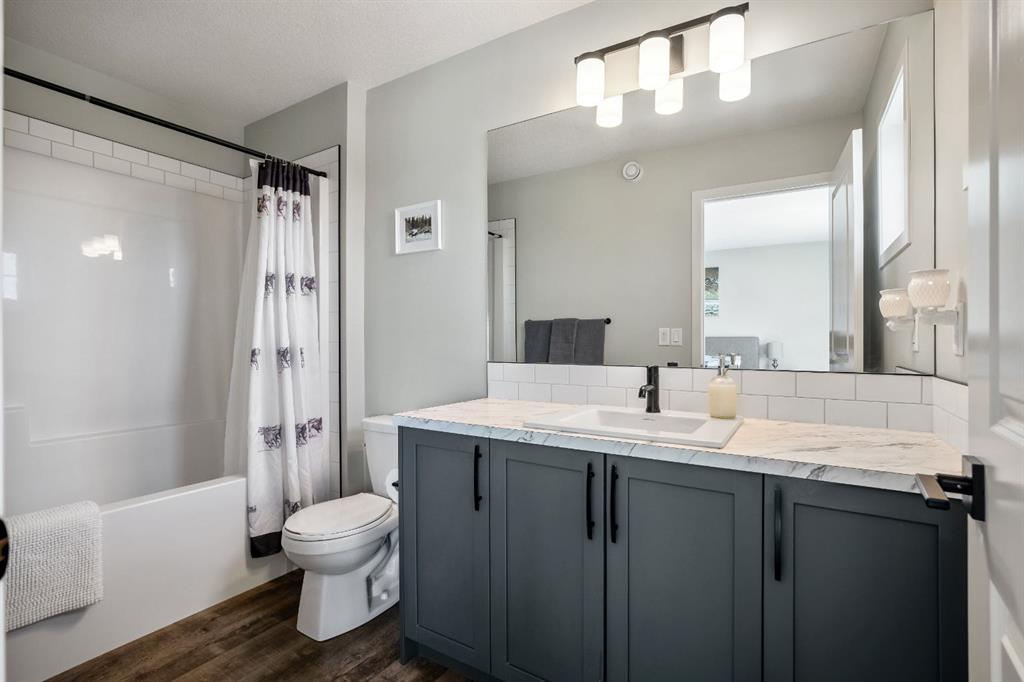 Picture for 30 WOLF Crescent 
