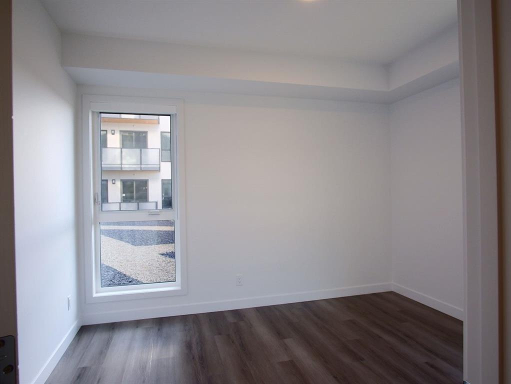 Picture for 217, 3107 Warren Street 