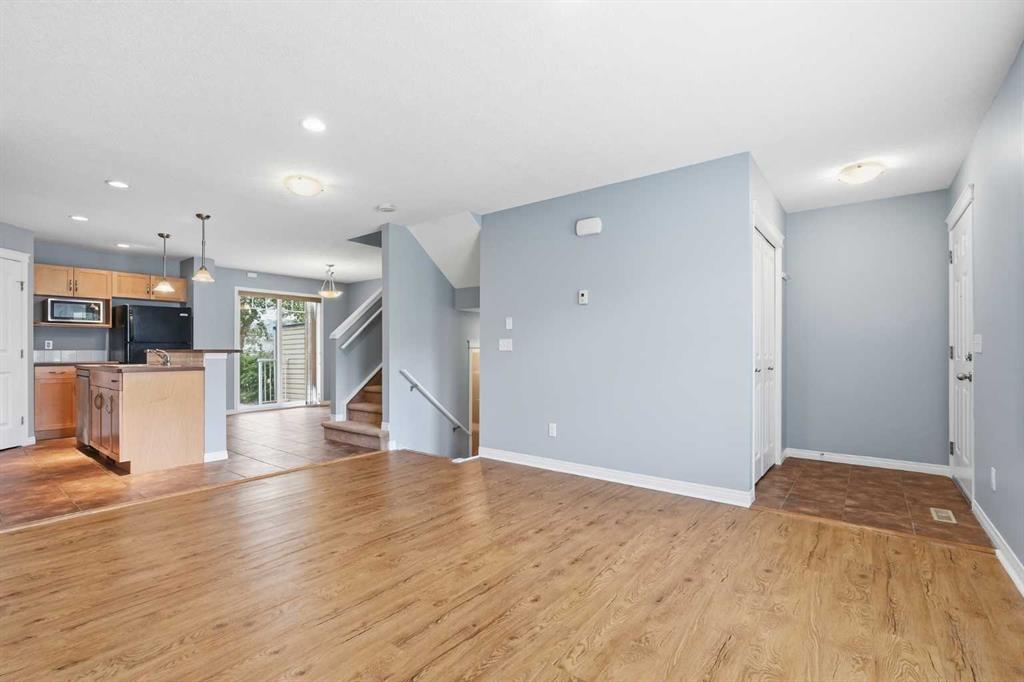 Picture for 149 Prestwick Villas SE