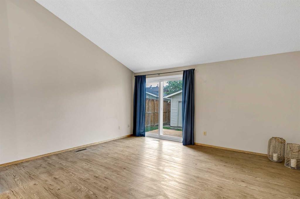 Picture for 1418 Ranchlands Way NW