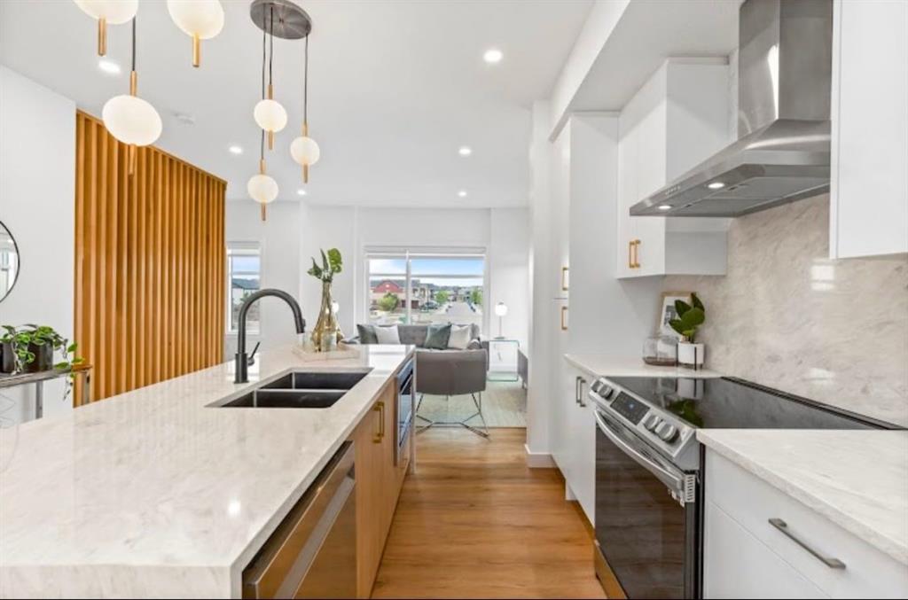 Picture for 1001, 200 Belvedere Boulevard SE