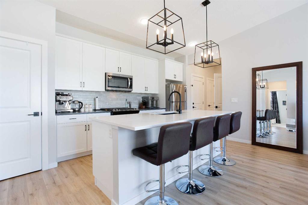 Picture for 15, 71 Lucas Street NW