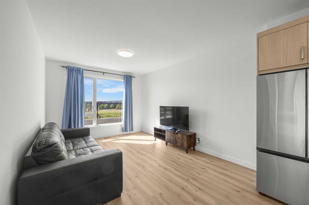 Picture for 313, 85 Sage Hill Heights NW