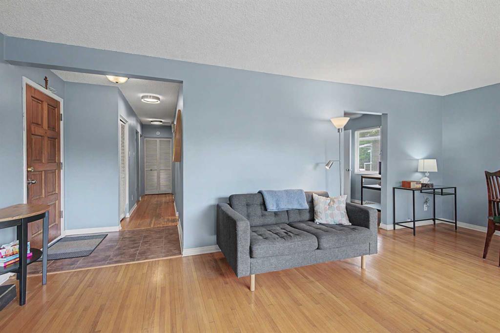 Picture for 508 99 Avenue SE