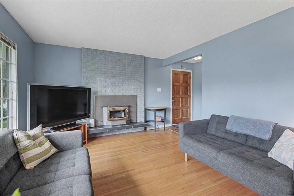 Picture for 508 99 Avenue SE