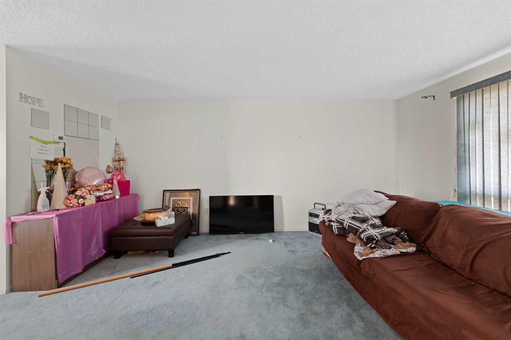 Picture for 224 Faldale Close NE