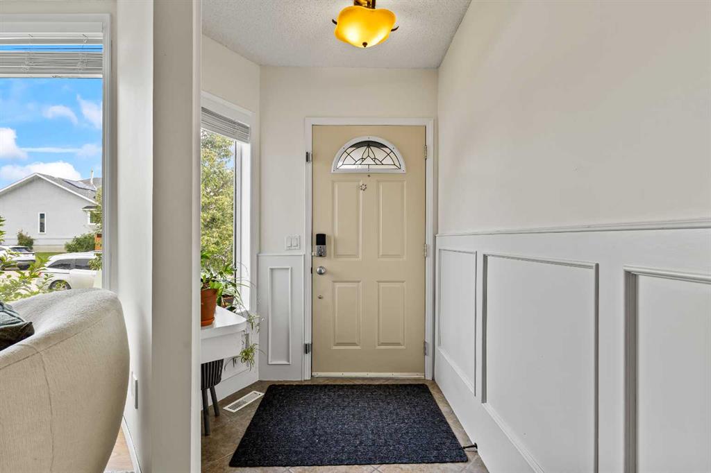 Picture for 509 Hawkhill Place NW