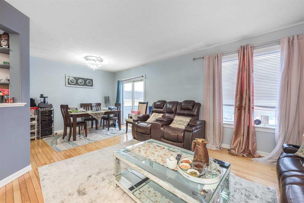 Picture for 3810 Catalina Boulevard NE
