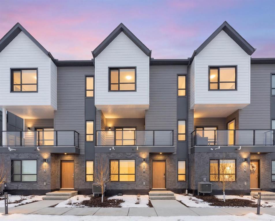Picture for 608, 20295 Seton Way SE