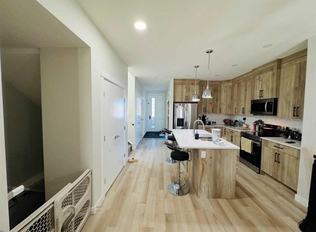 Picture for 628 Cornerstone Boulevard NE