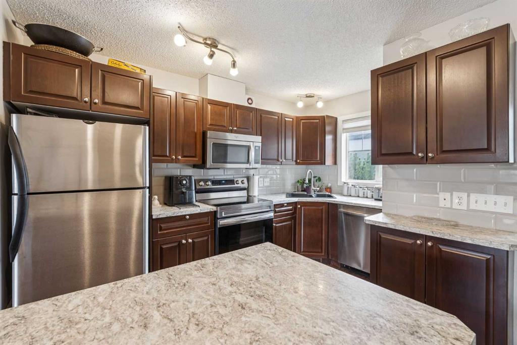 Picture for 504, 140 Sagewood Boulevard SW