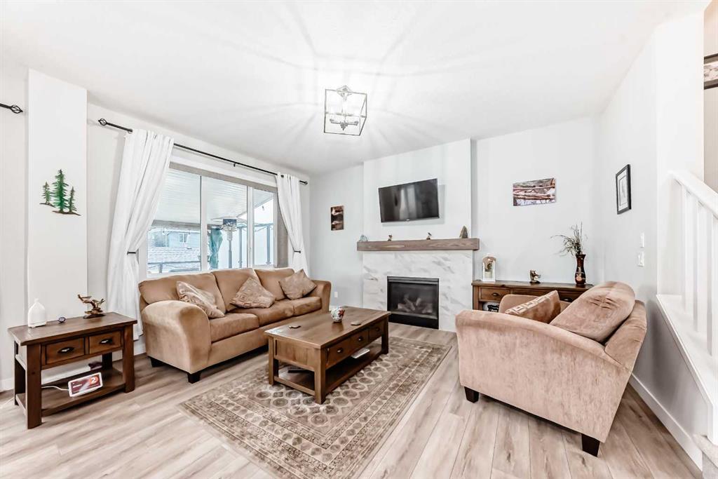 Picture for 120 Emberside Place 