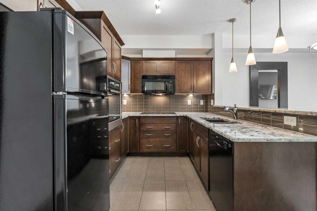 Picture for 216, 70 Royal Oak Plaza NW