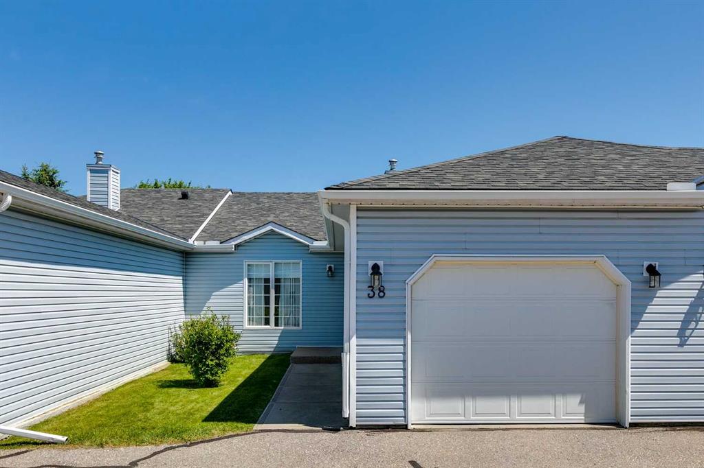 Picture for 38, 105 Elm Place 