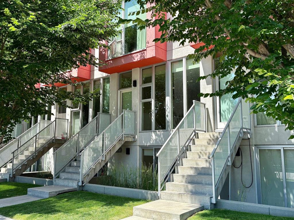 Picture for 102, 1808 27 Avenue SW
