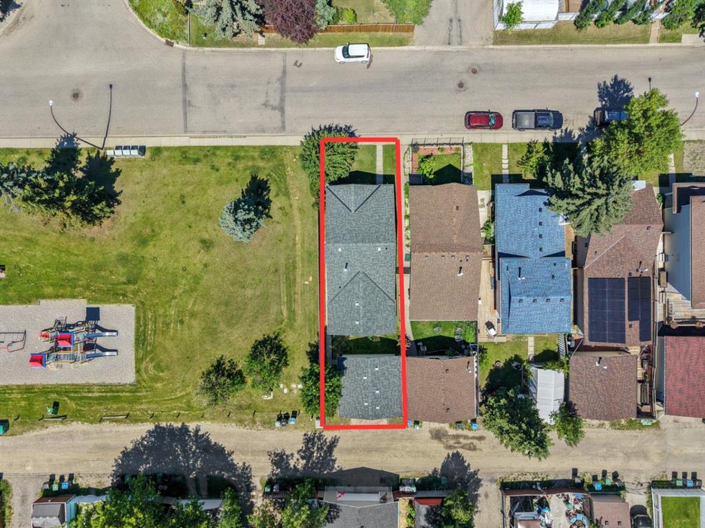 Picture for 19 Riverbirch Road SE