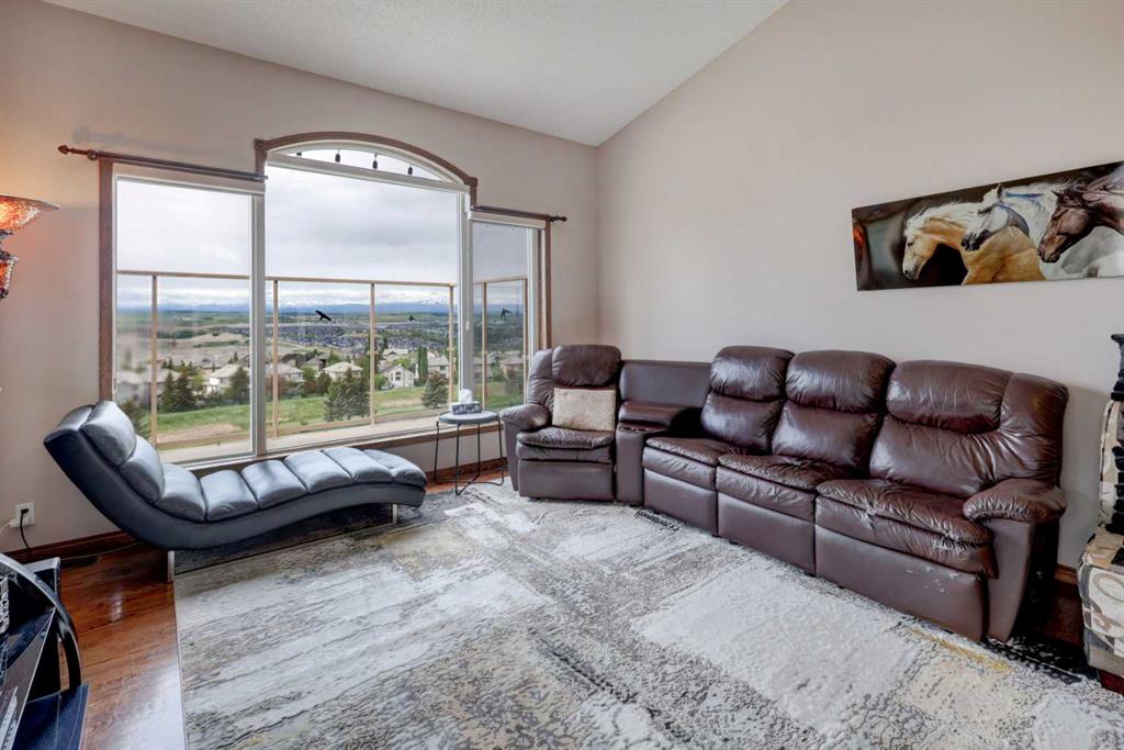 Picture for 321 Gleneagles View 