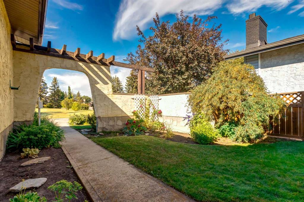 Picture for 243 Cedarpark Green SW