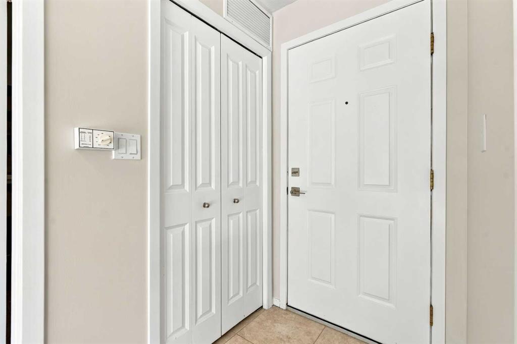 Picture for 6, 717 7 Street Veterans Way 