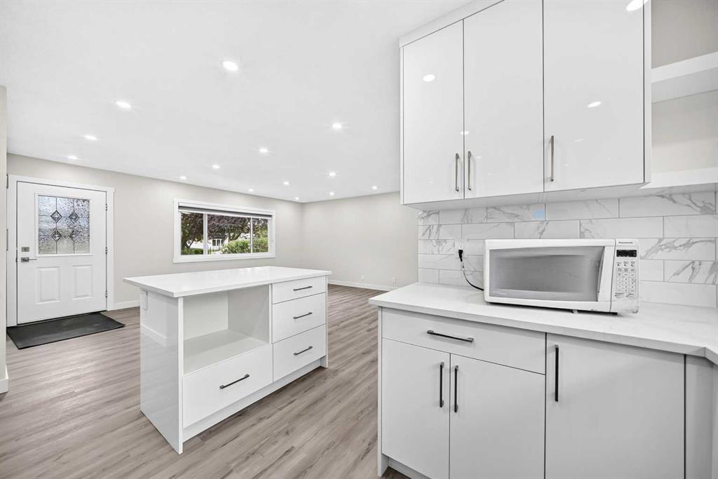 Picture for 4908 Marlborough Drive NE