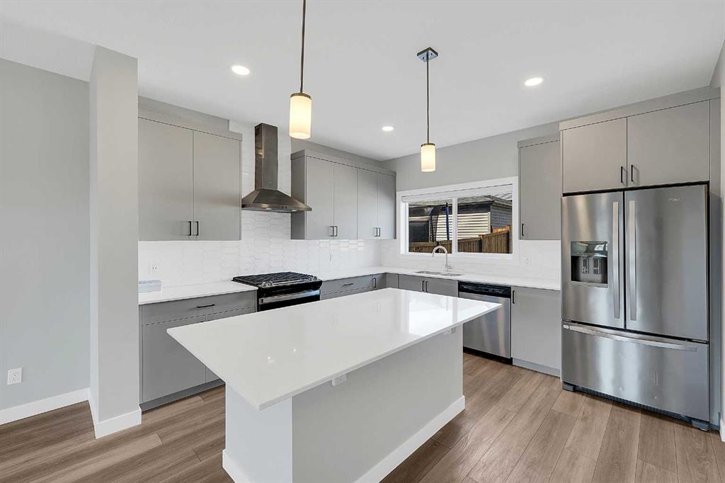 Picture for 125 Edith Gate NW