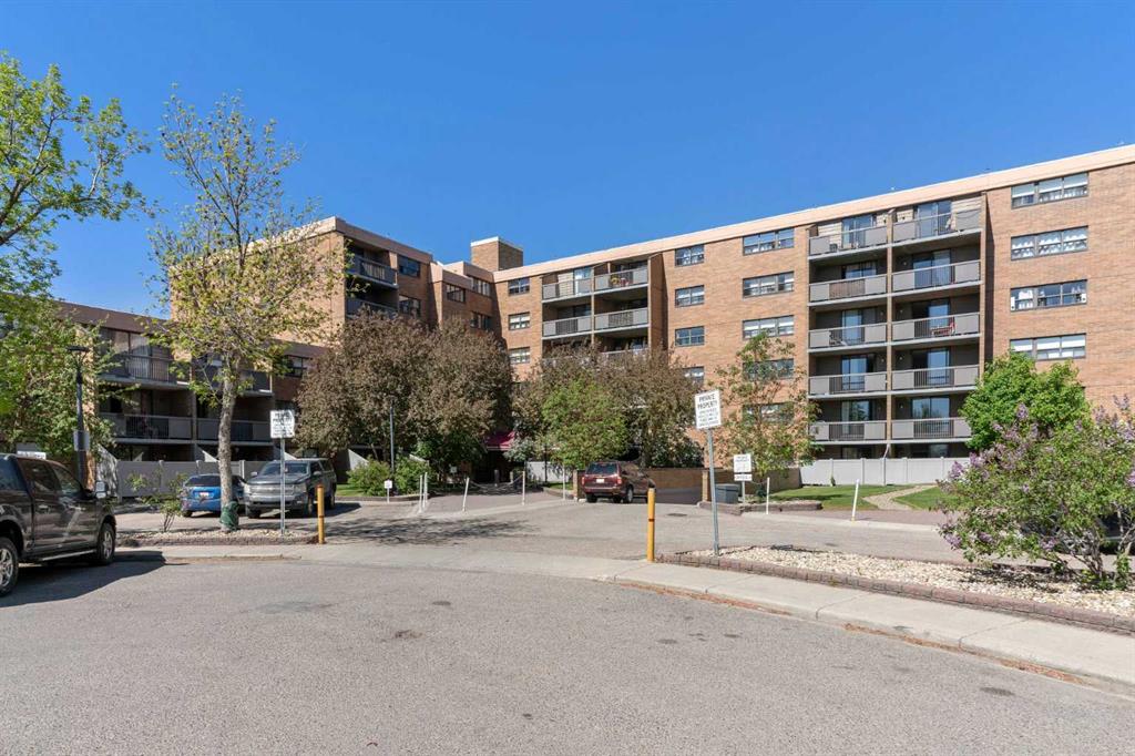 Picture for 303, 30 Mchugh Court NE