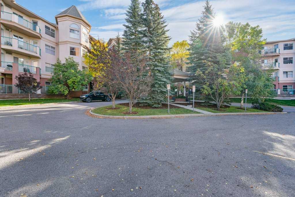 Picture for 215, 200 Lincoln Way SW