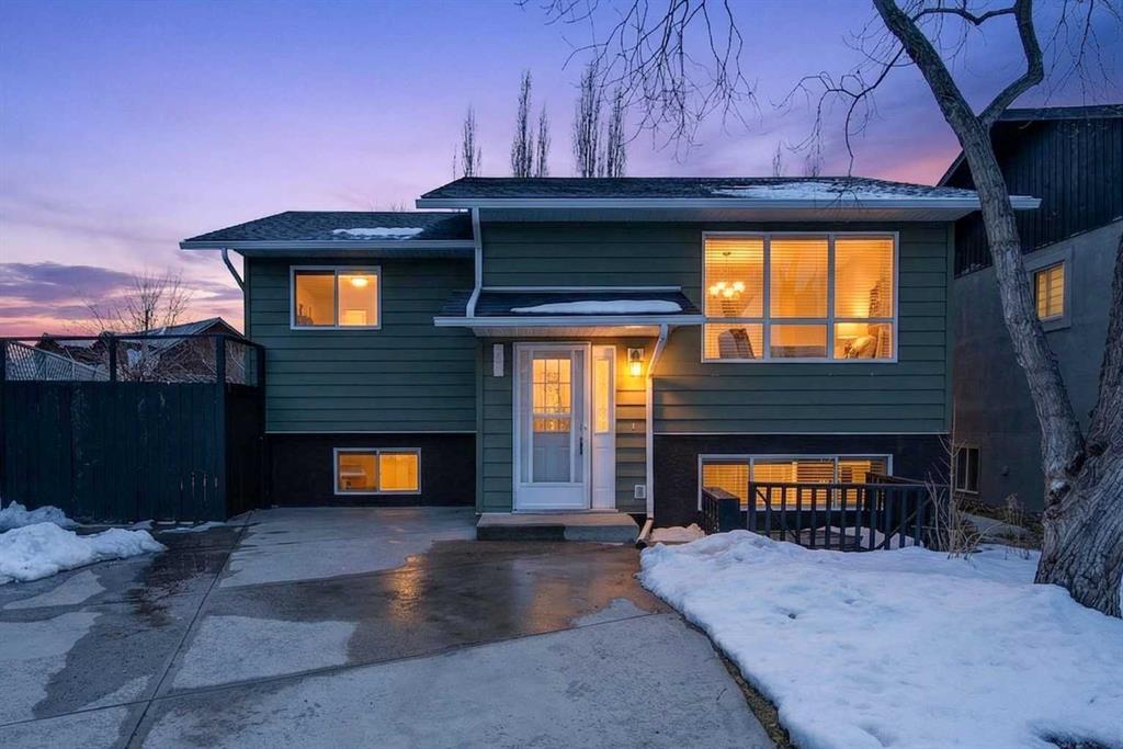 Picture for 32 Fallingworth Court NE