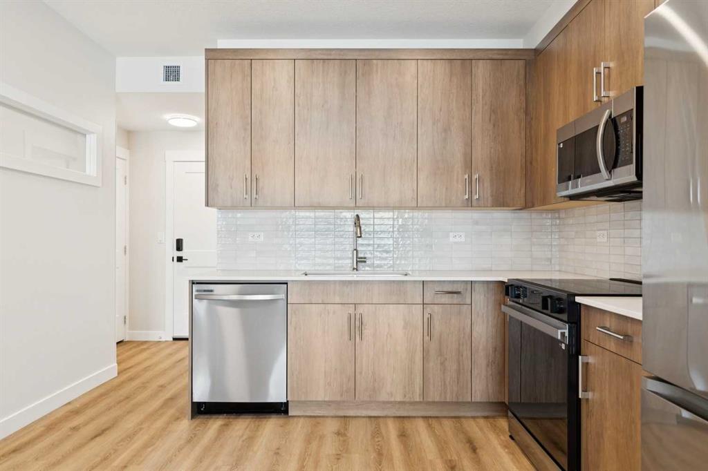 Picture for 6103, 1802 Mahogany Boulevard SE