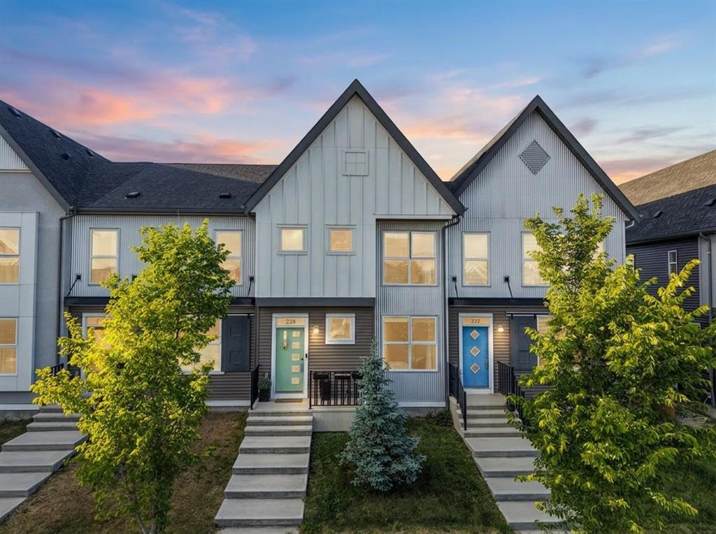 Picture for 228 Livingston View NE