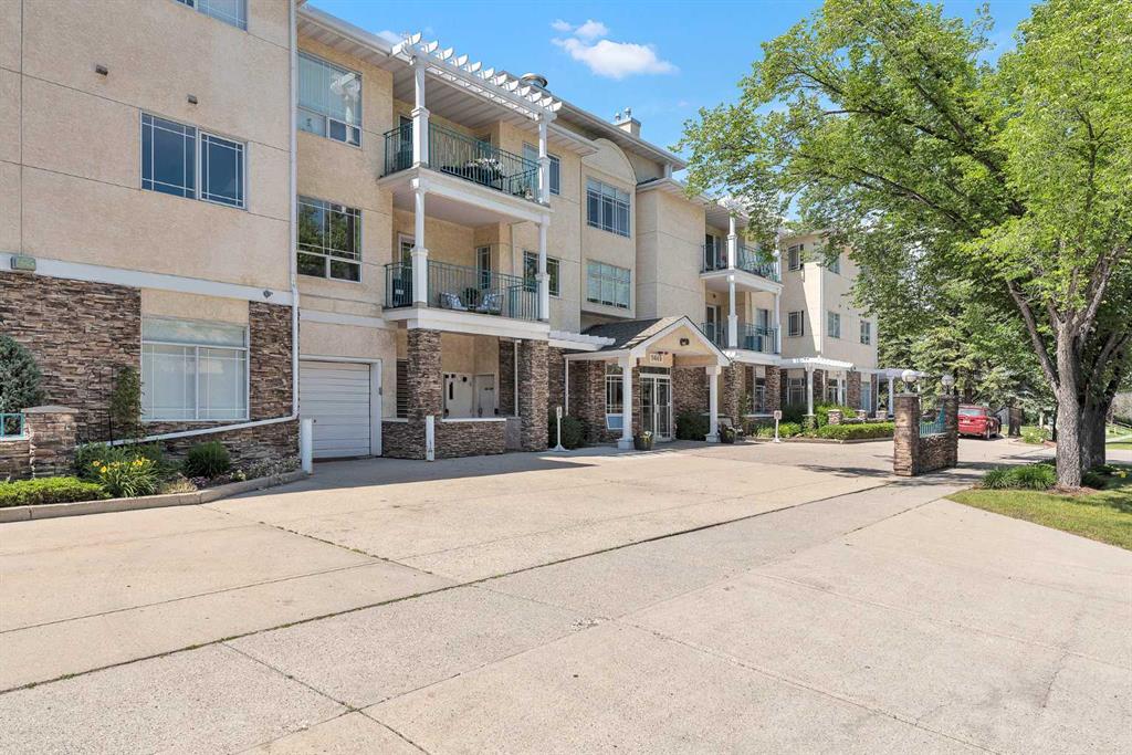 Picture for 108, 9449 19 Street SW