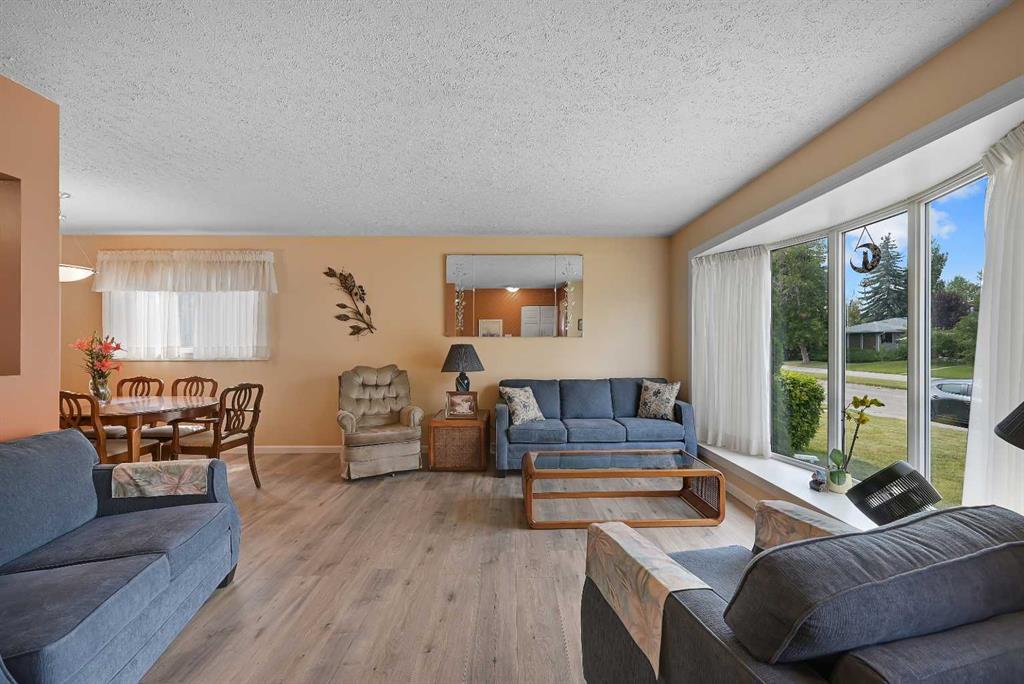 Picture for 435 88 Avenue SE