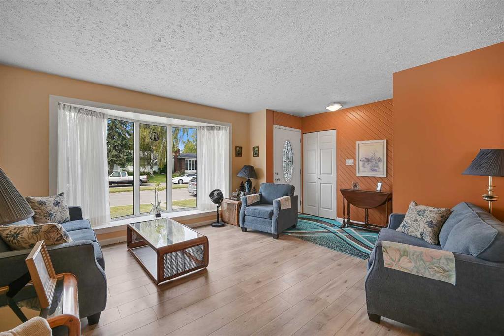 Picture for 435 88 Avenue SE