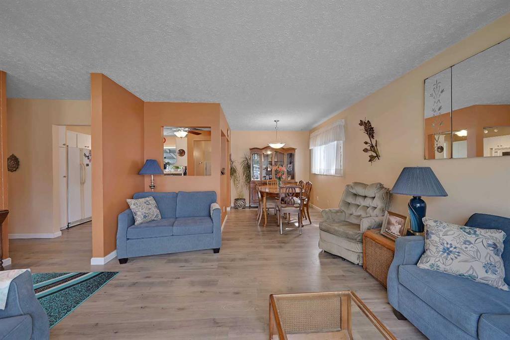 Picture for 435 88 Avenue SE