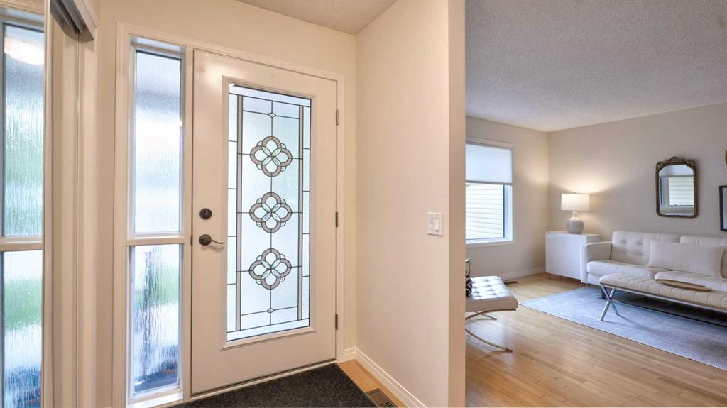 Picture for 40 Vandoos Villas NW