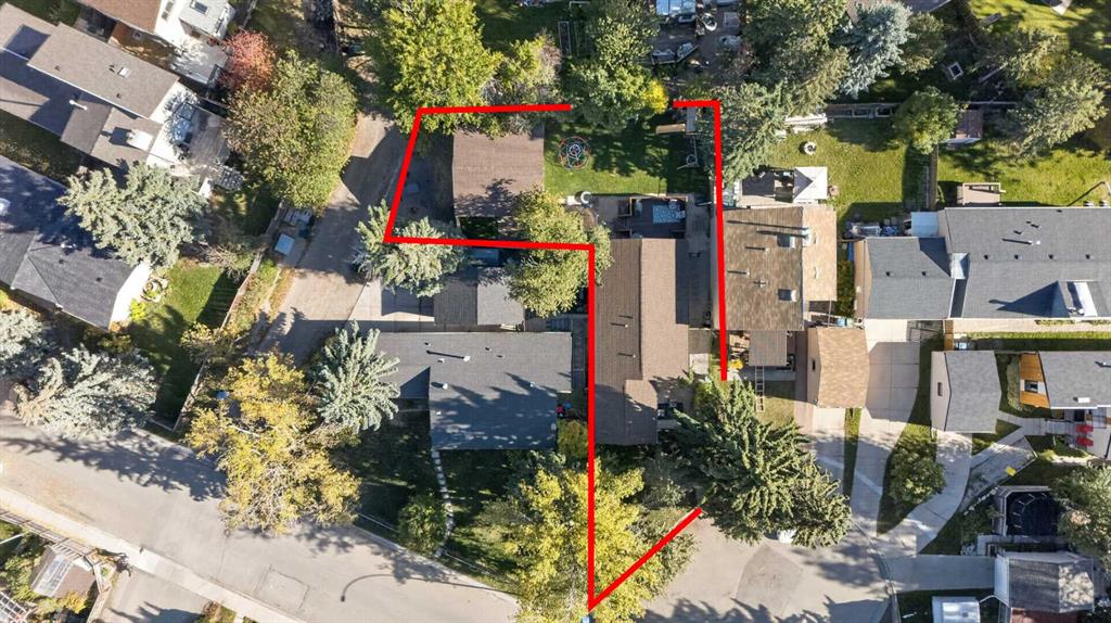 Picture for 907 Ranchview Crescent NW