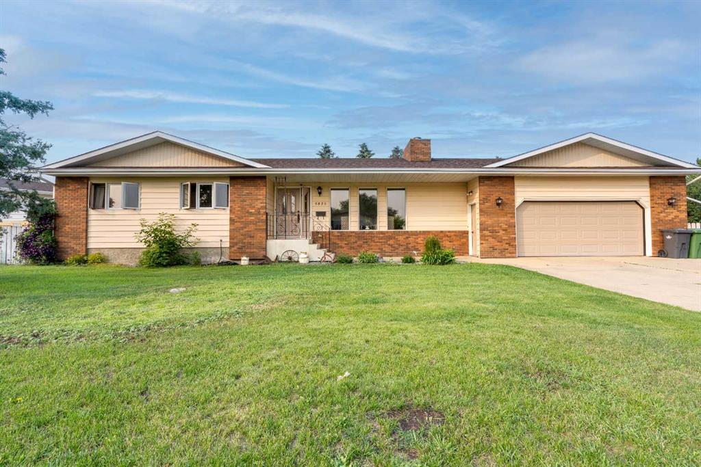 Picture for 5825 52 Street 
