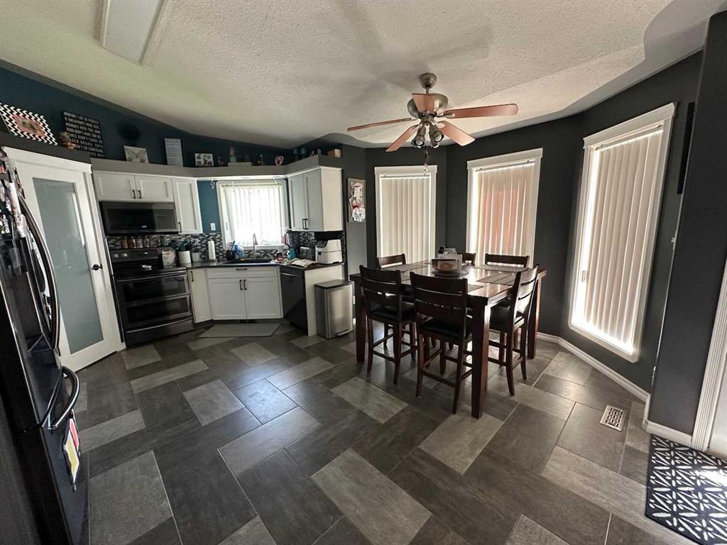 Picture for 44 Upland Street W