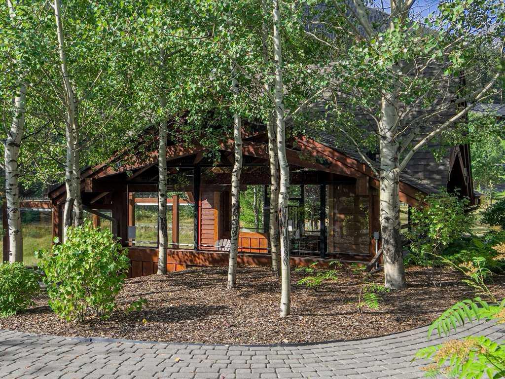 Picture for 105, 106 Stewart Creek Landing 