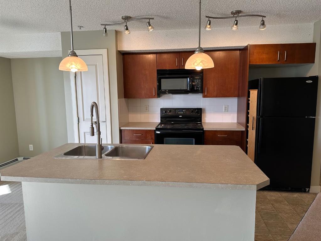 Picture for 307, 108 Country village Circle NE