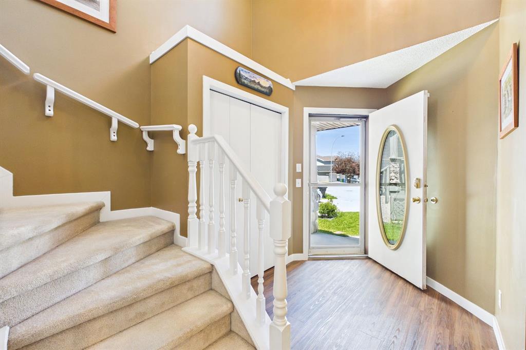 Picture for 331 Bridlewood Circle SW