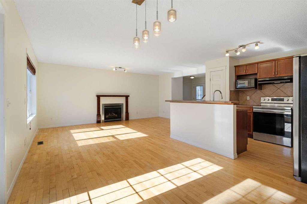 Picture for 78 Cougar Plateau Way SW