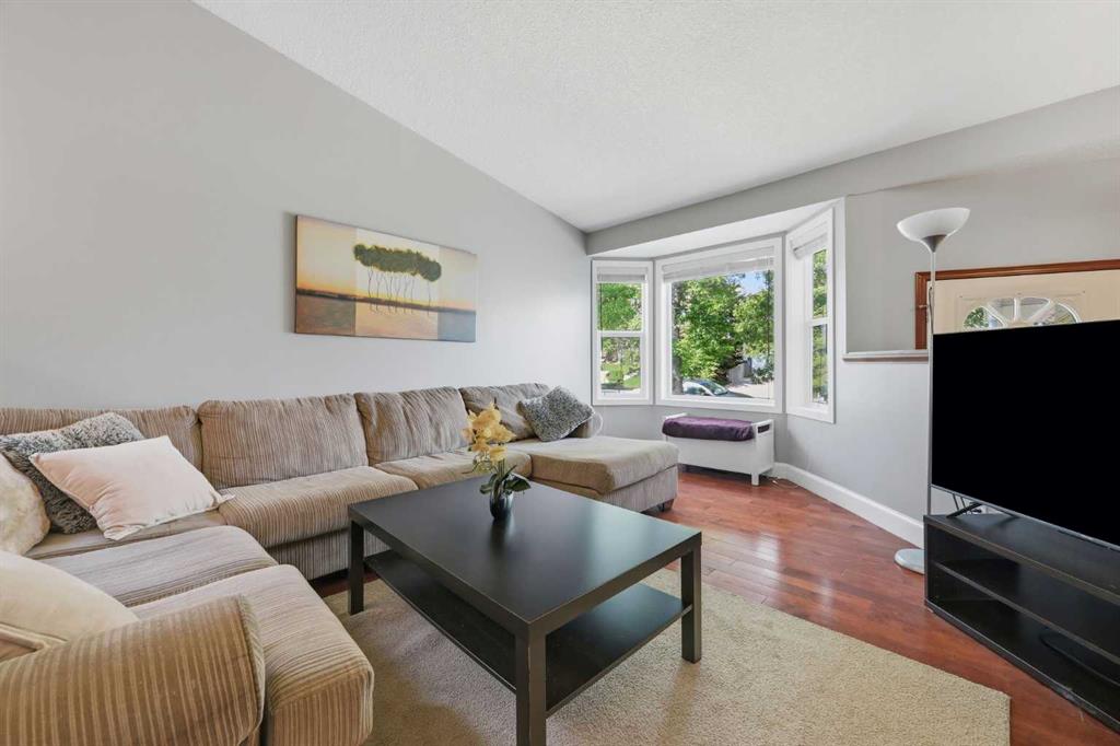 Picture for 163 Macewan Meadow Way NW