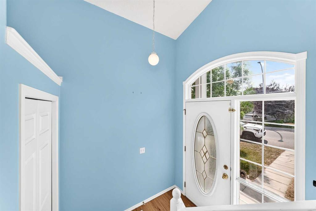 Picture for 76 Coville Close NE