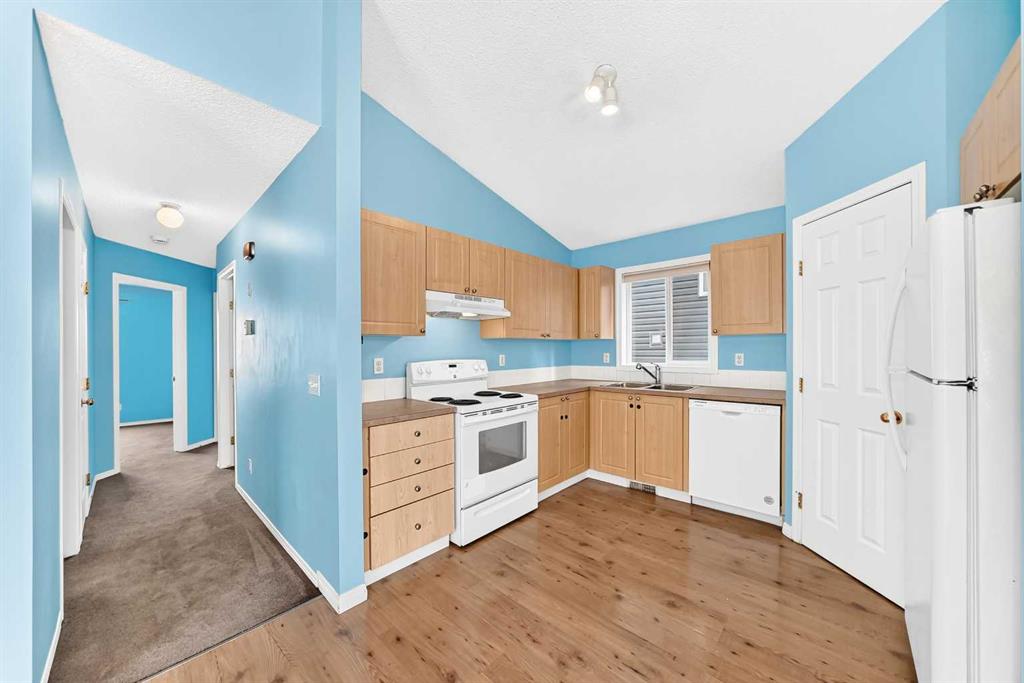 Picture for 76 Coville Close NE